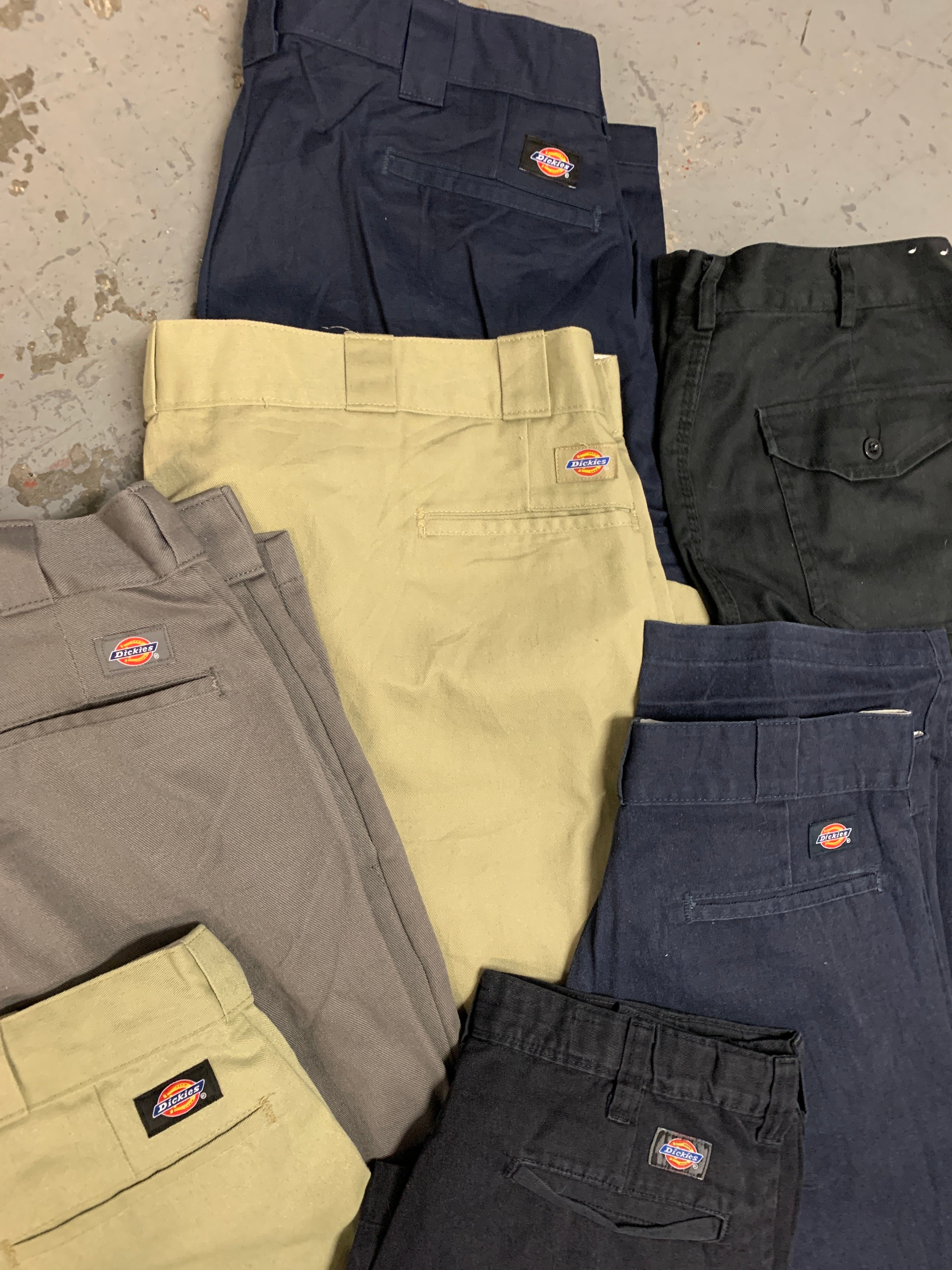 Dickies Pantalone Chino Dickies 874 Work Pant da Uomo - Bianco DK0A4XK6 | Opportunity Stores Dickies Pantalone Chino Dickies 874 Work Pant da Uomo - Bianco DK0A4XK6 | Opportunity Stores