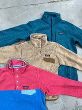 Load image into Gallery viewer, PATAGONIA JACKET BALE - 70 PIECES
